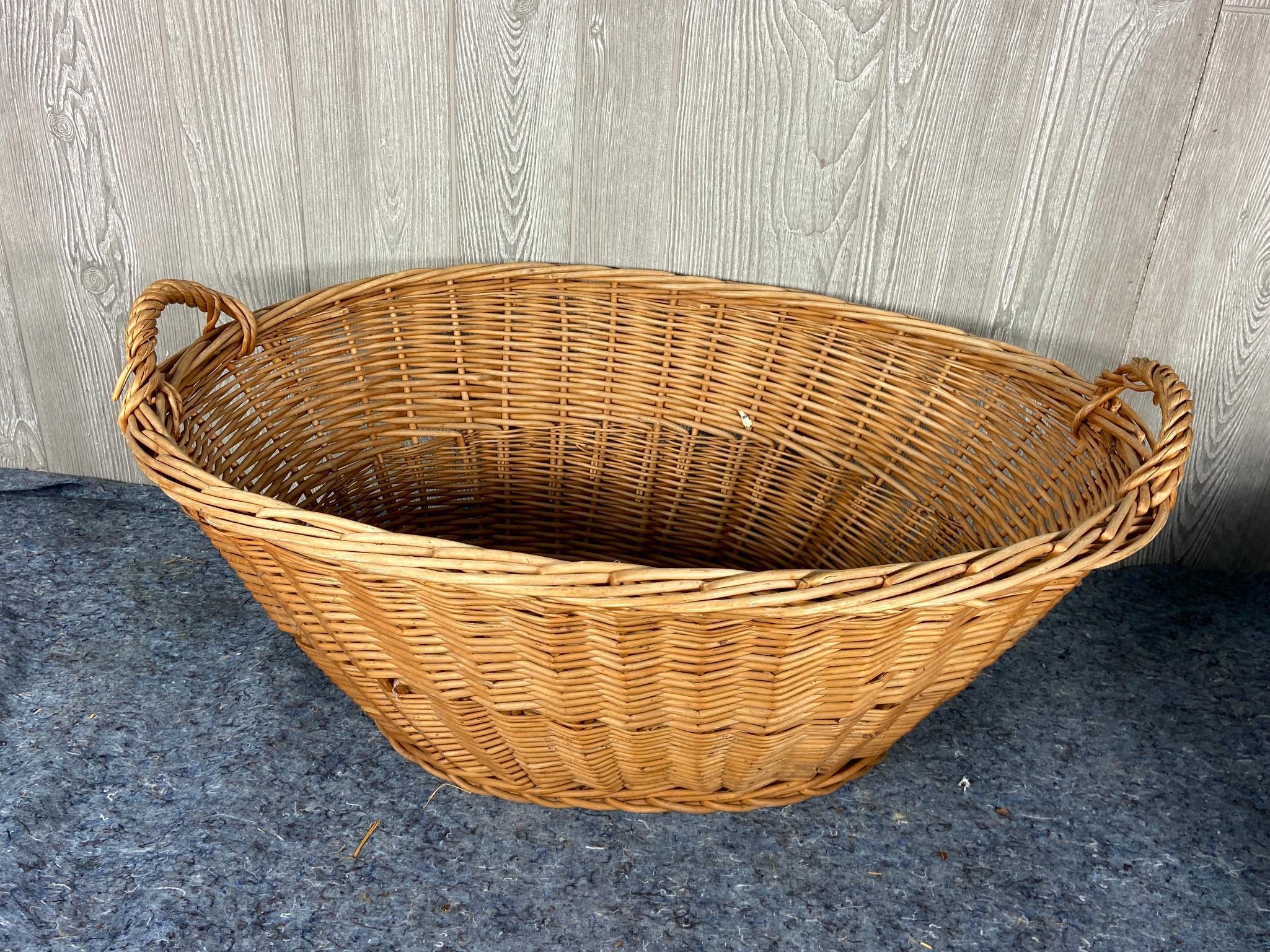 9 Vintage Wicker Baskets