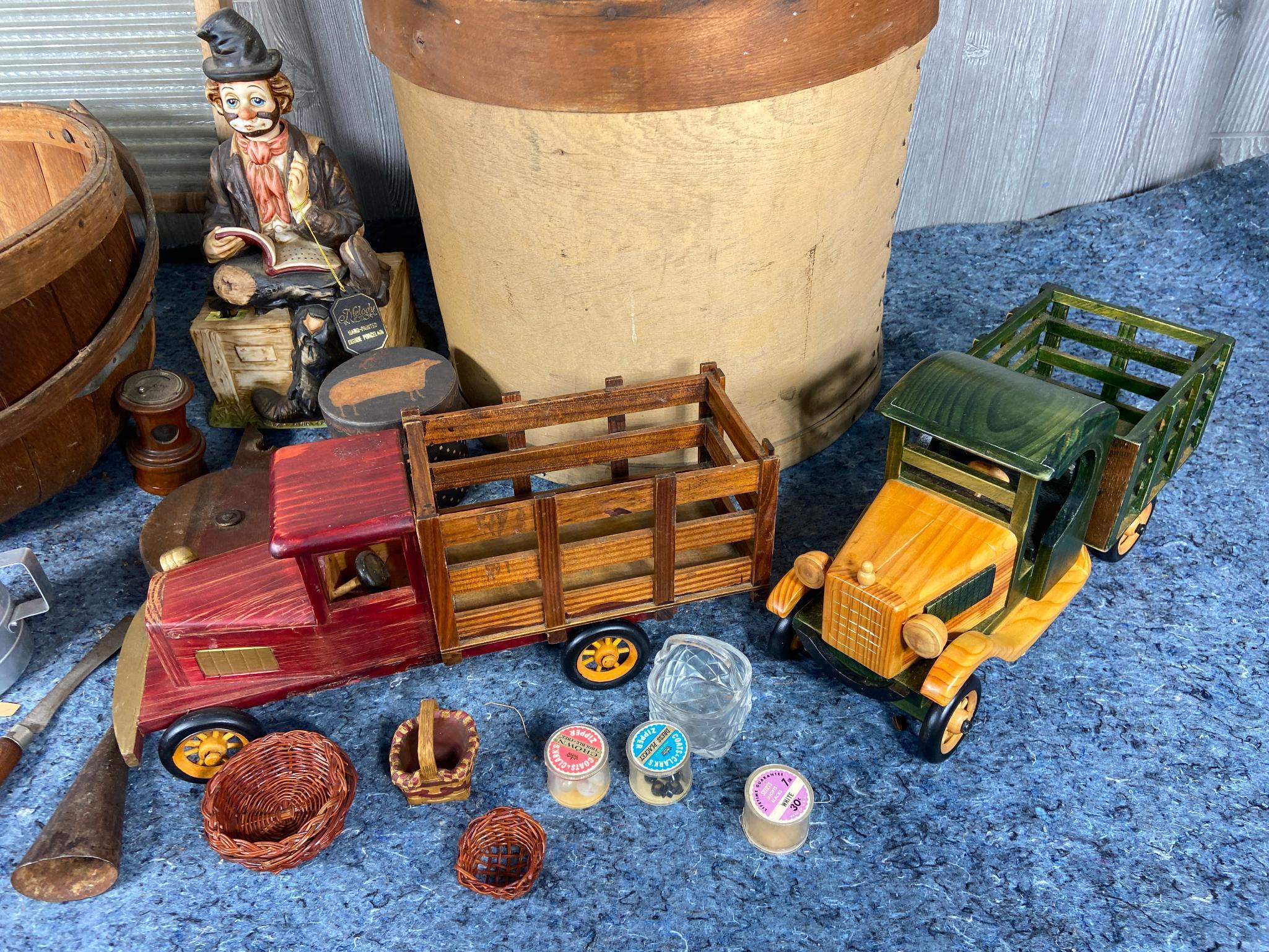 Lot of Vintage Primitives