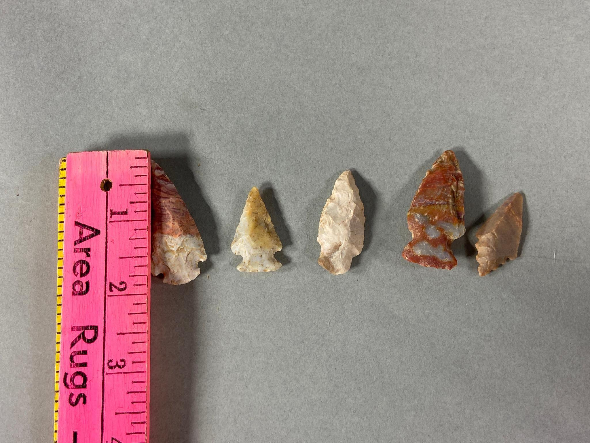 9 Vintage Native American Flint Knapped Arrowheads