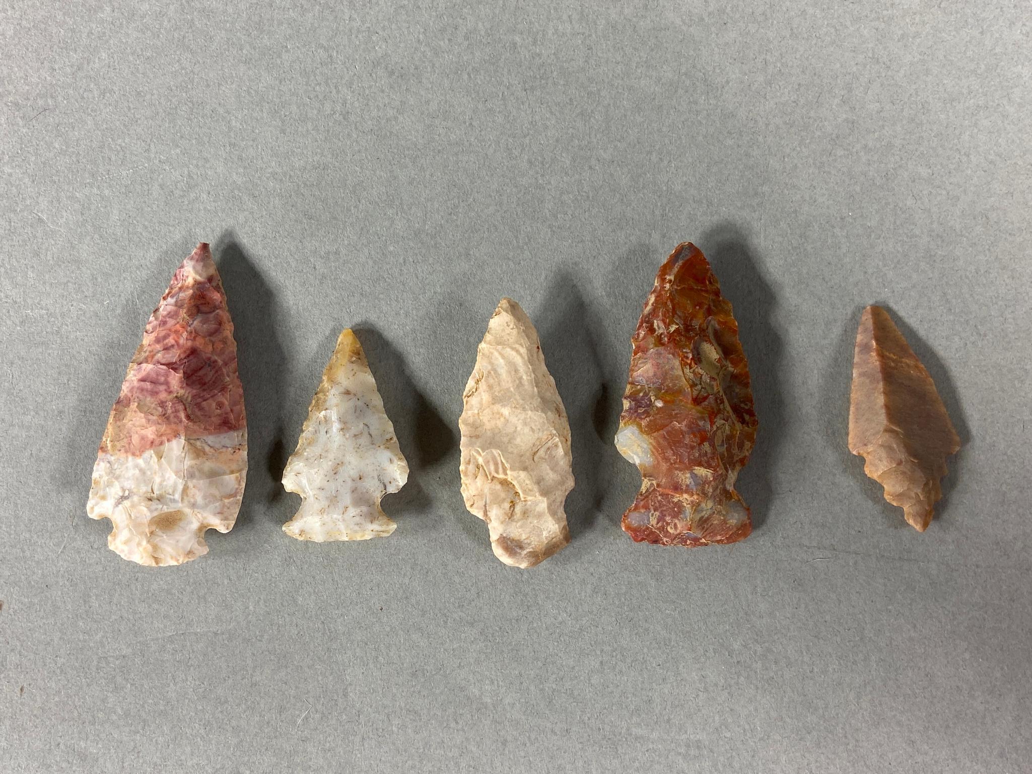 9 Vintage Native American Flint Knapped Arrowheads