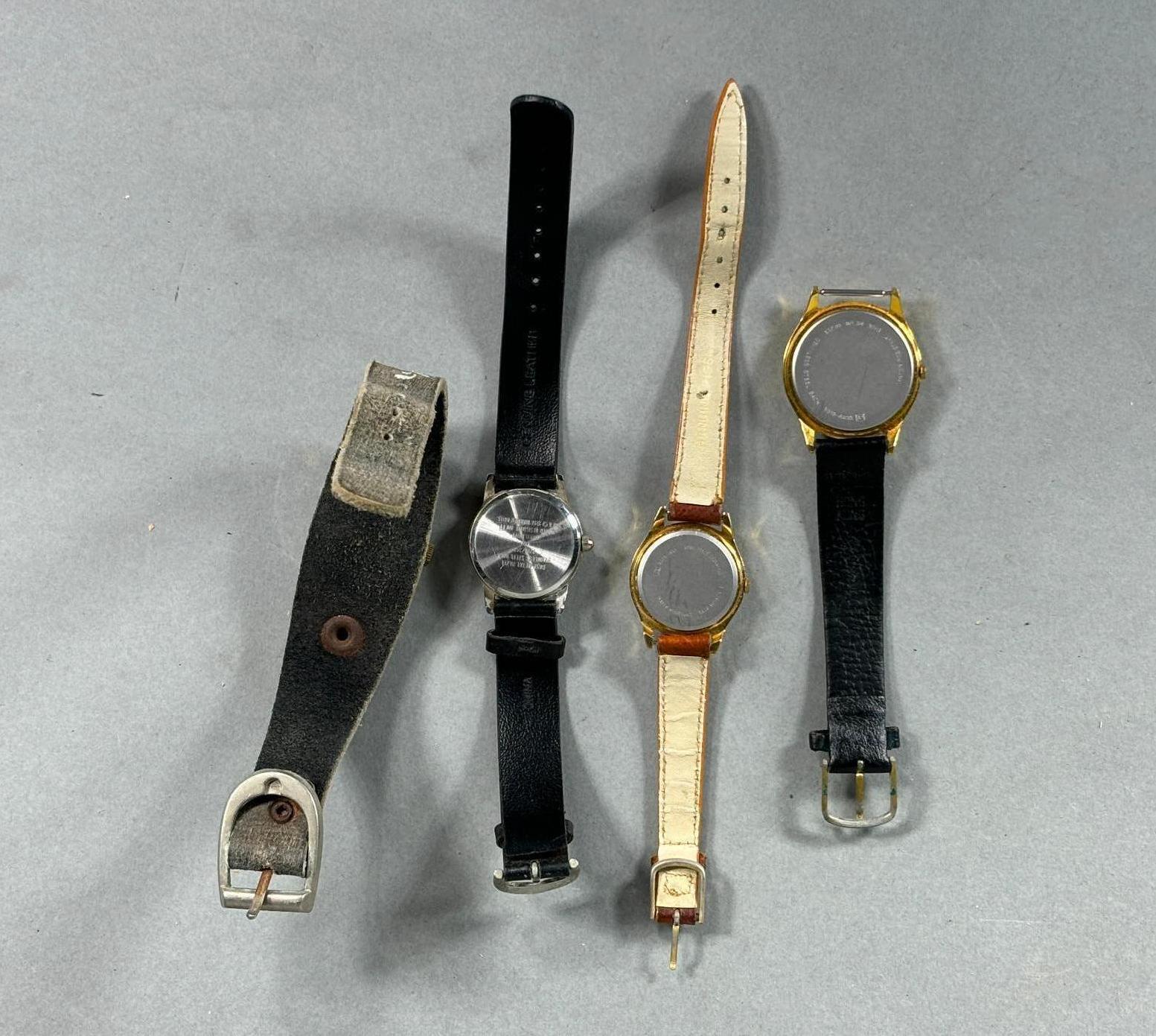 4 Vintage Watches including Mickey Mouse, Goofy, Cinderella, and Marvin The Martian