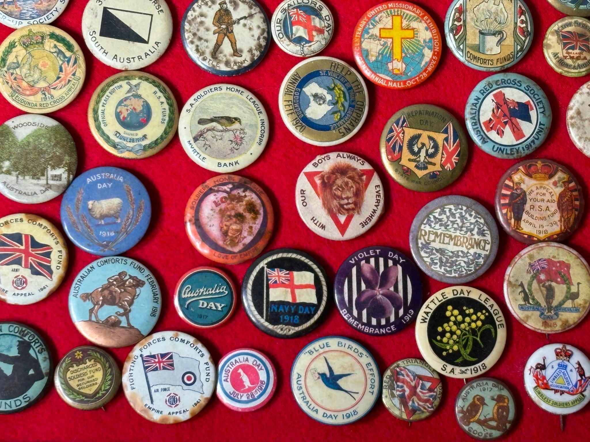 WWI AUSTRALIAN 112 PINBACK BUTTON BADGE LOT