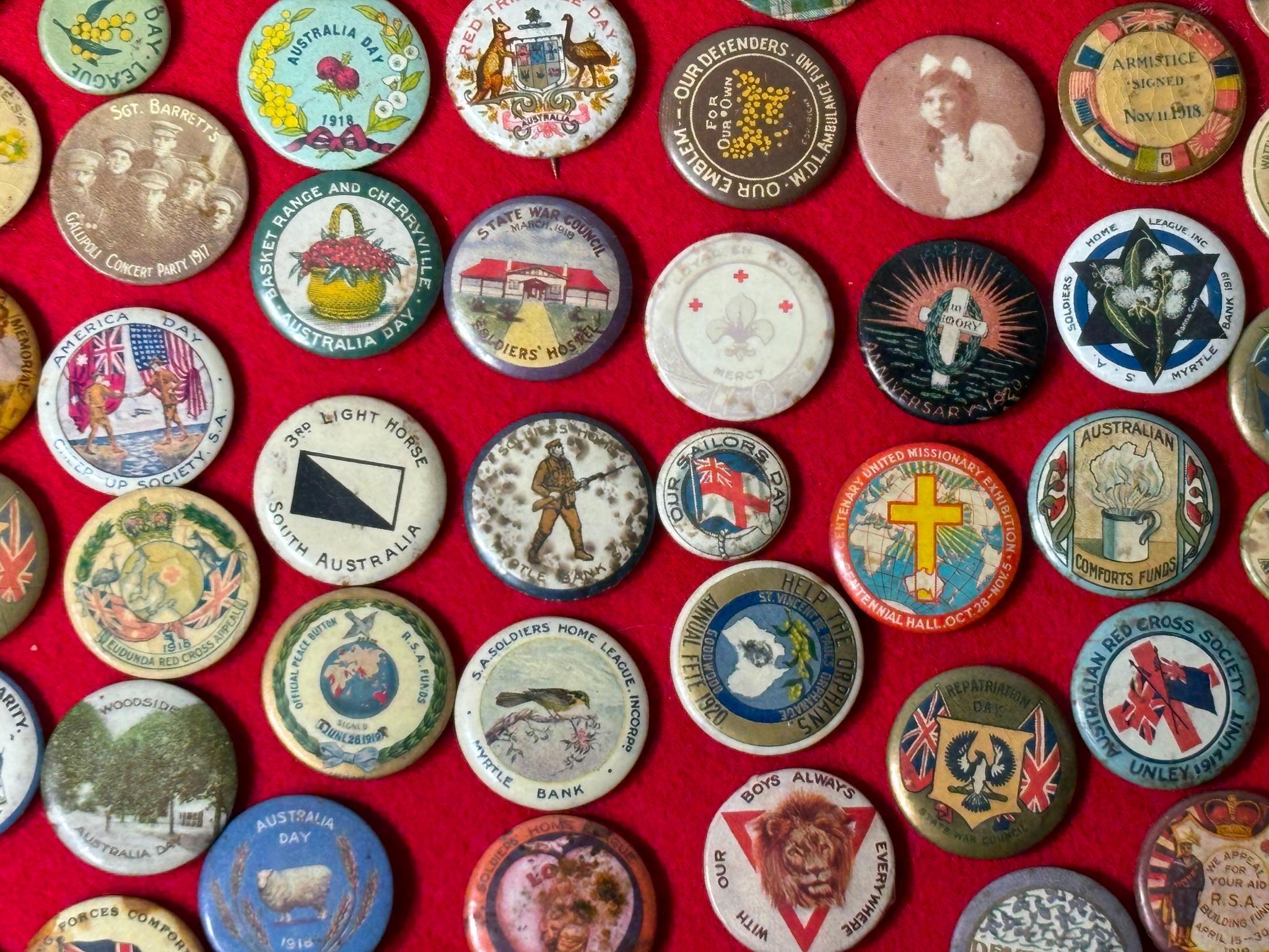 WWI AUSTRALIAN 112 PINBACK BUTTON BADGE LOT