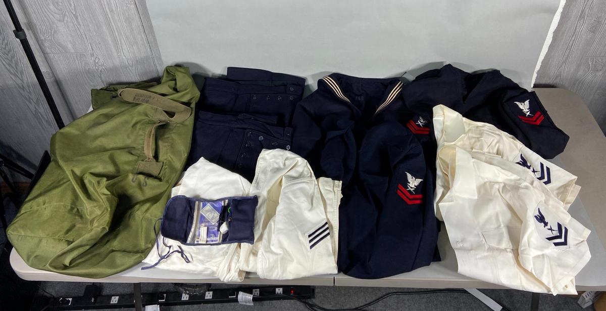 VIETNAM WAR US NAVY UNIFORM GROUP IDENTIFIED