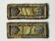 CIVIL WAR LT. COL. SHOULDER STRAPS W/ GREEN FIELD