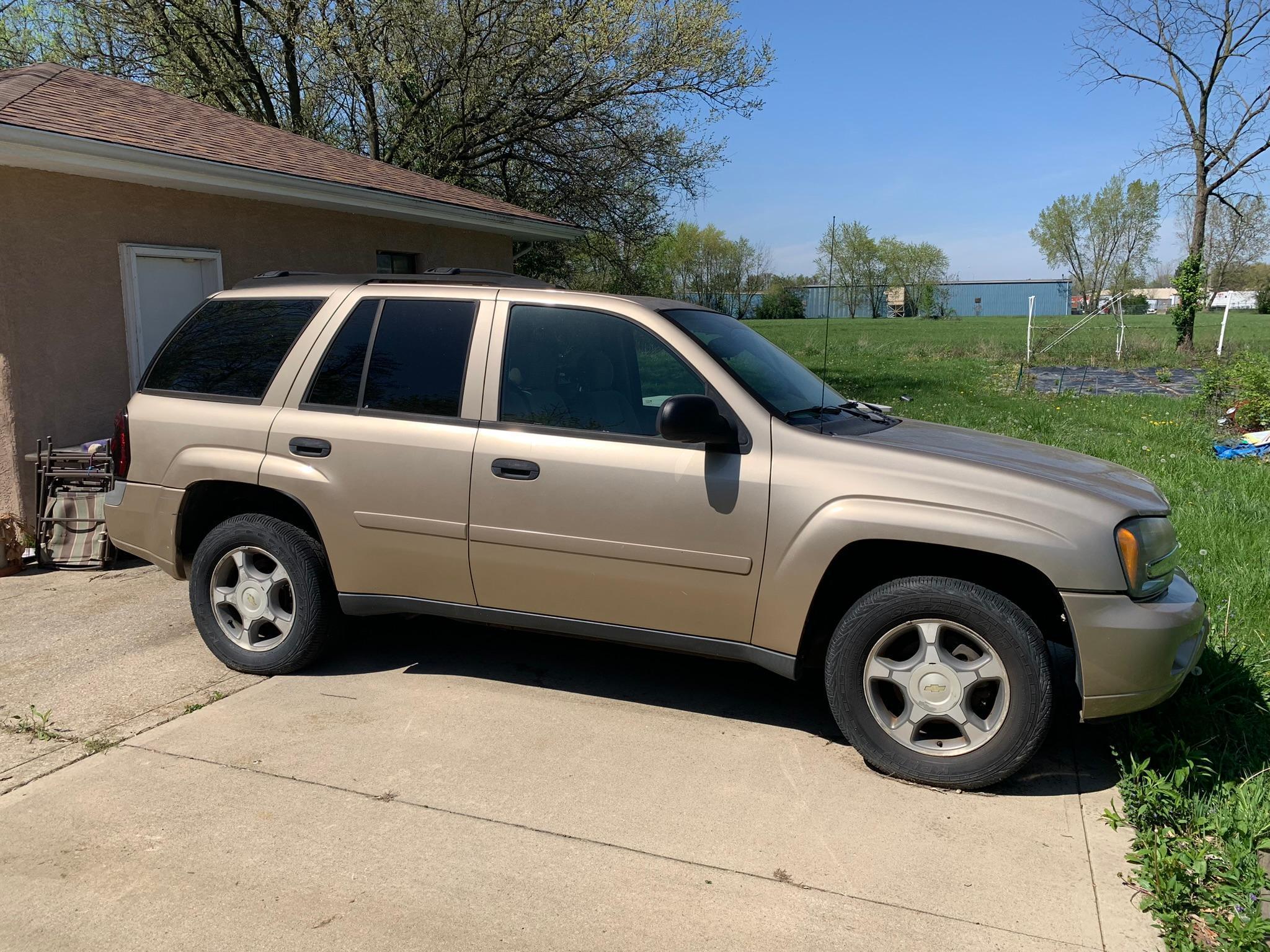 2006 Chevy Trailblazer LS, 105,346 Miles Has Key