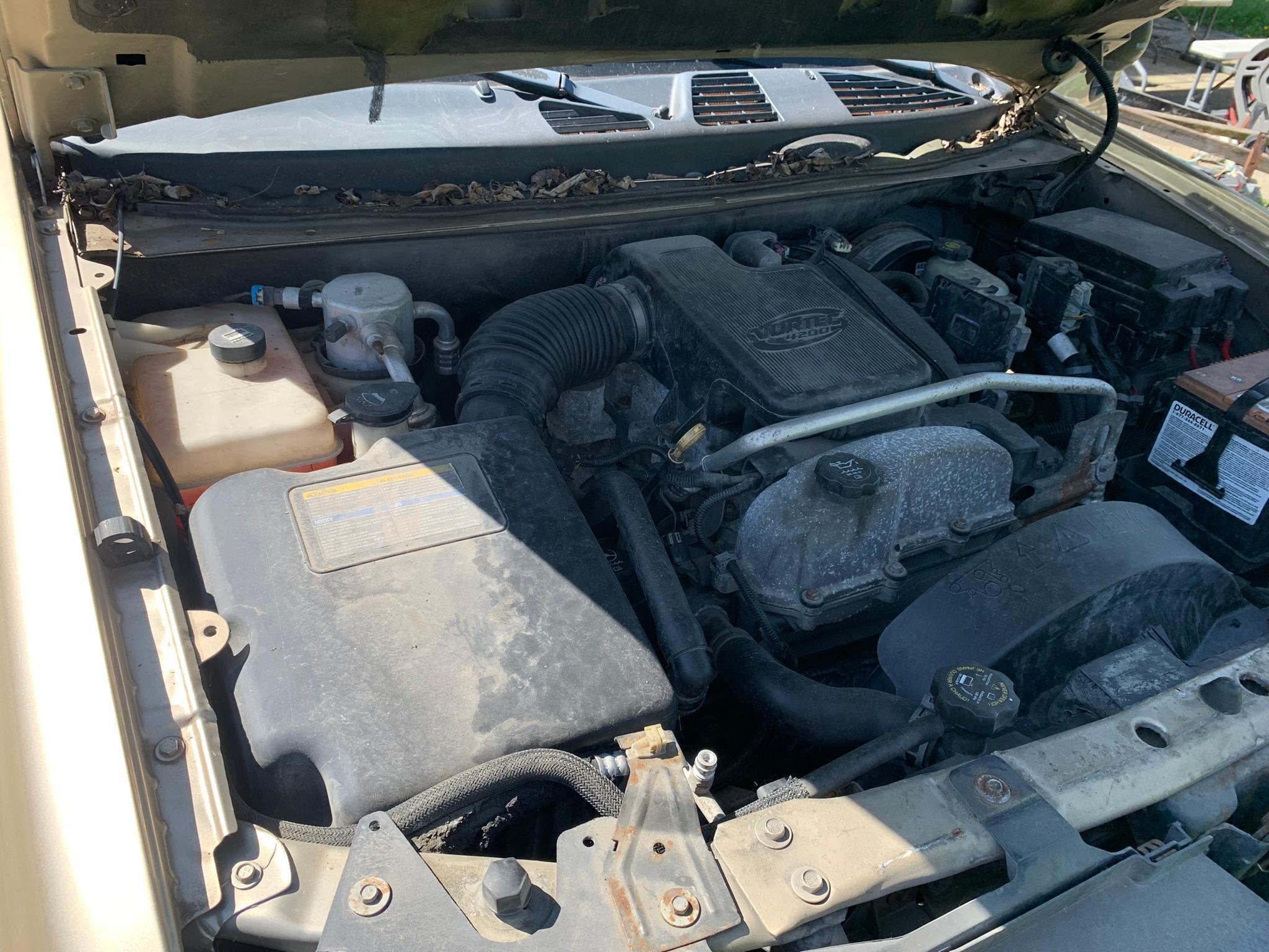 2006 Chevy Trailblazer LS, 105,346 Miles Has Key