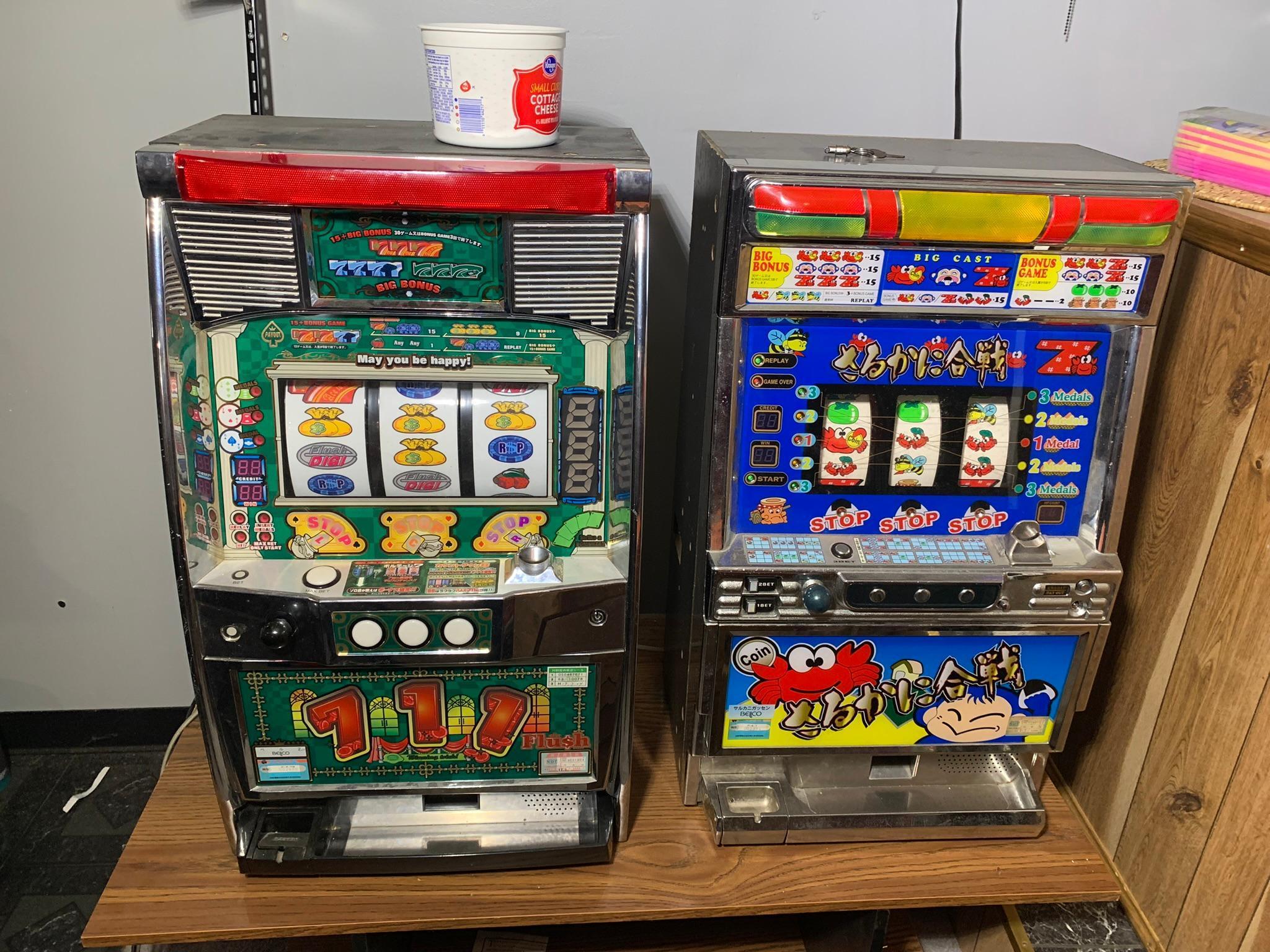 2 Skill Stop Machines with Tokens