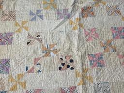 Antique Quilts and Blankets