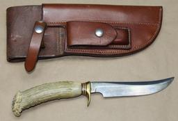 Randall Model 4 Big Game & Skinner knife having