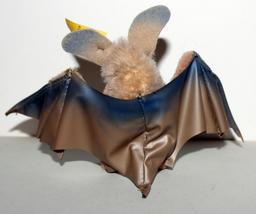 (3) "Steiff" animals -bat "Eric" ear tag "1310.00"