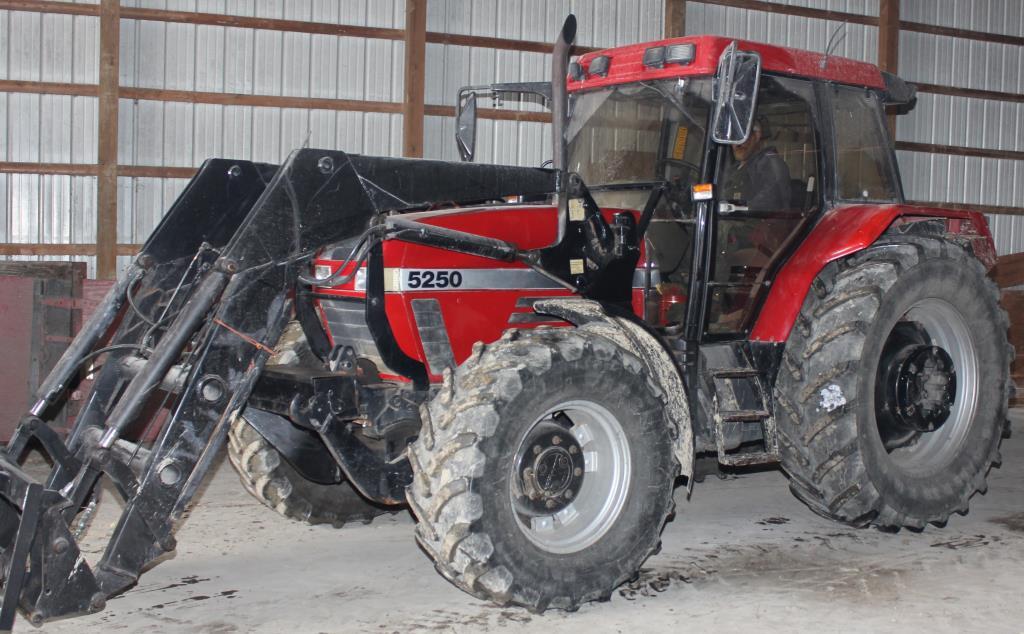 Case-IH 5250 Maxuum 4 WD cab tractor with Quicke loader, frt & rear 3 pt.,