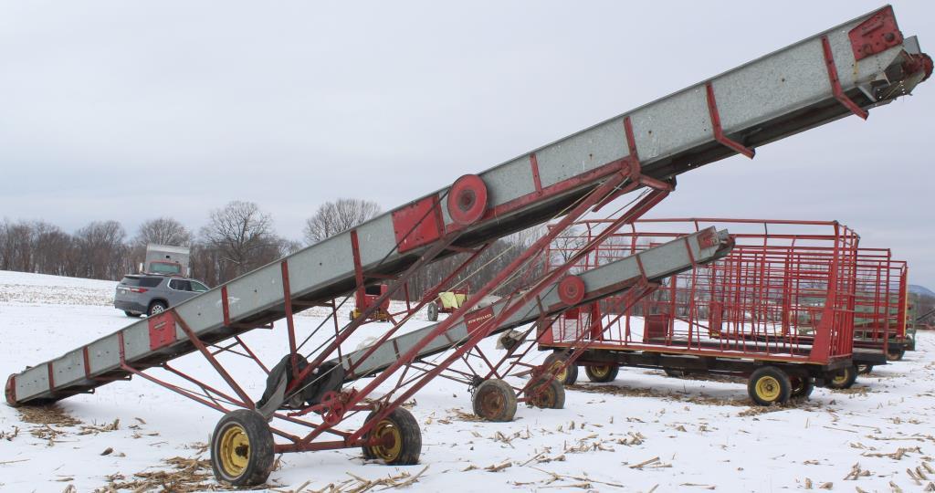 NH 36’ bale/grain elev., Model 155, s/n 228245