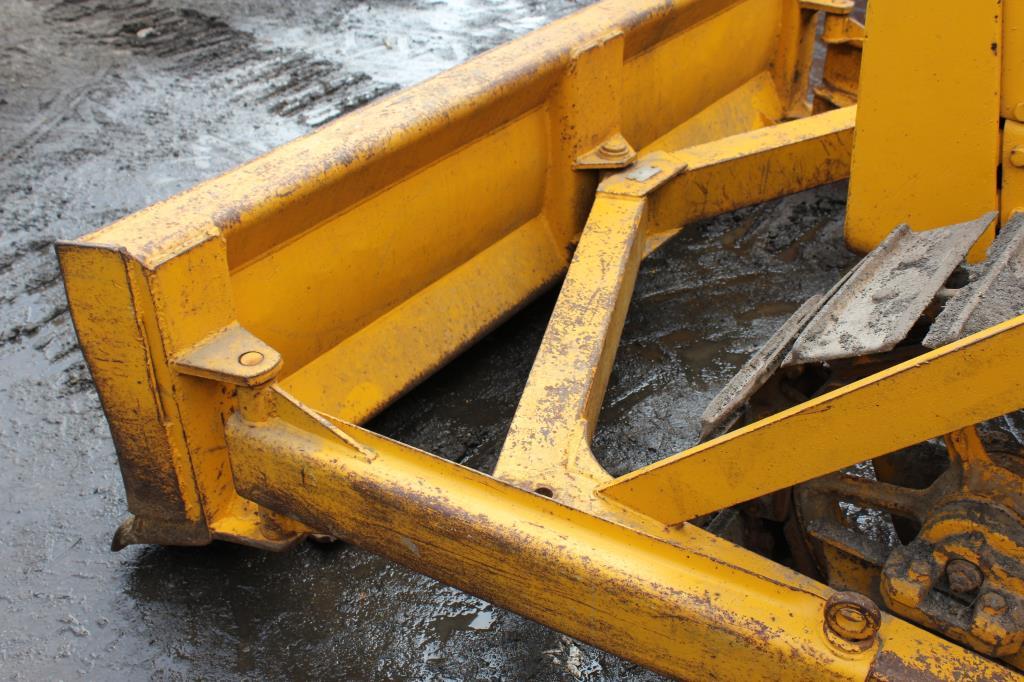 1958 JD 440 crawler with dozer blade, Serial No. 442031