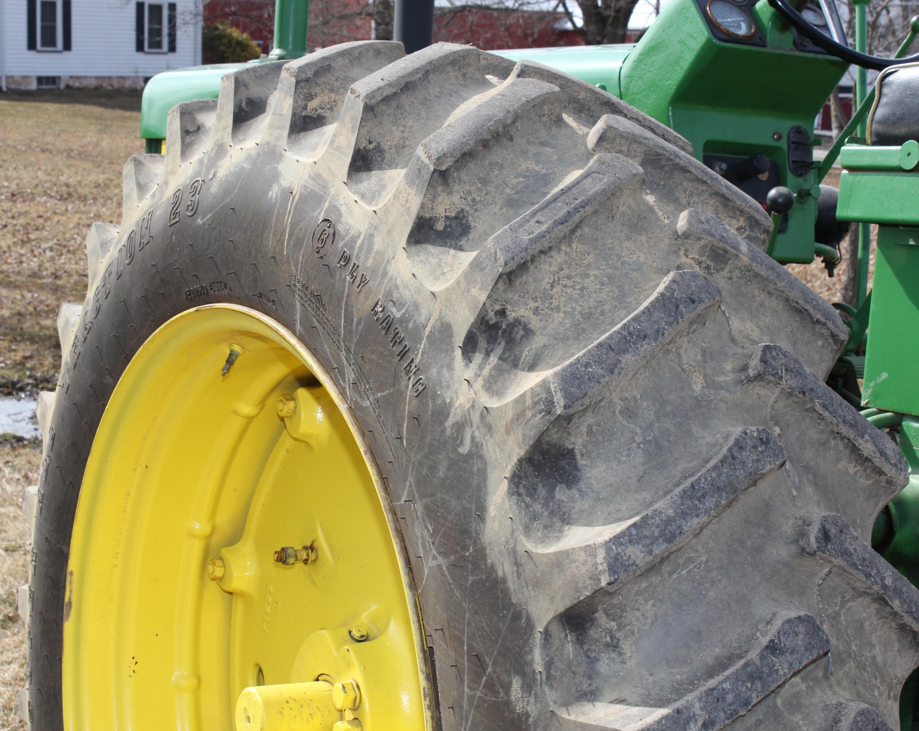 1960 JD 730 Diesel Row-Crop tractor, starting engine, excellent condition,