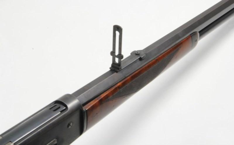 Winchester Model 1886 Deluxe