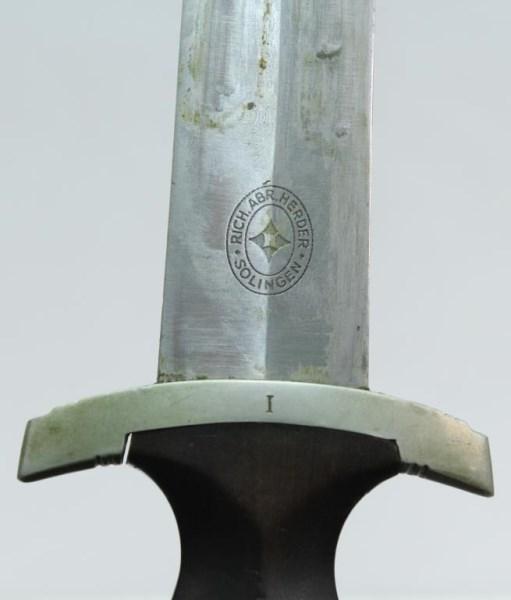 SS-Ehrendolch ("SS honour dagger") with a blade "RICH. ABR. HERDER/SOLINGEN"