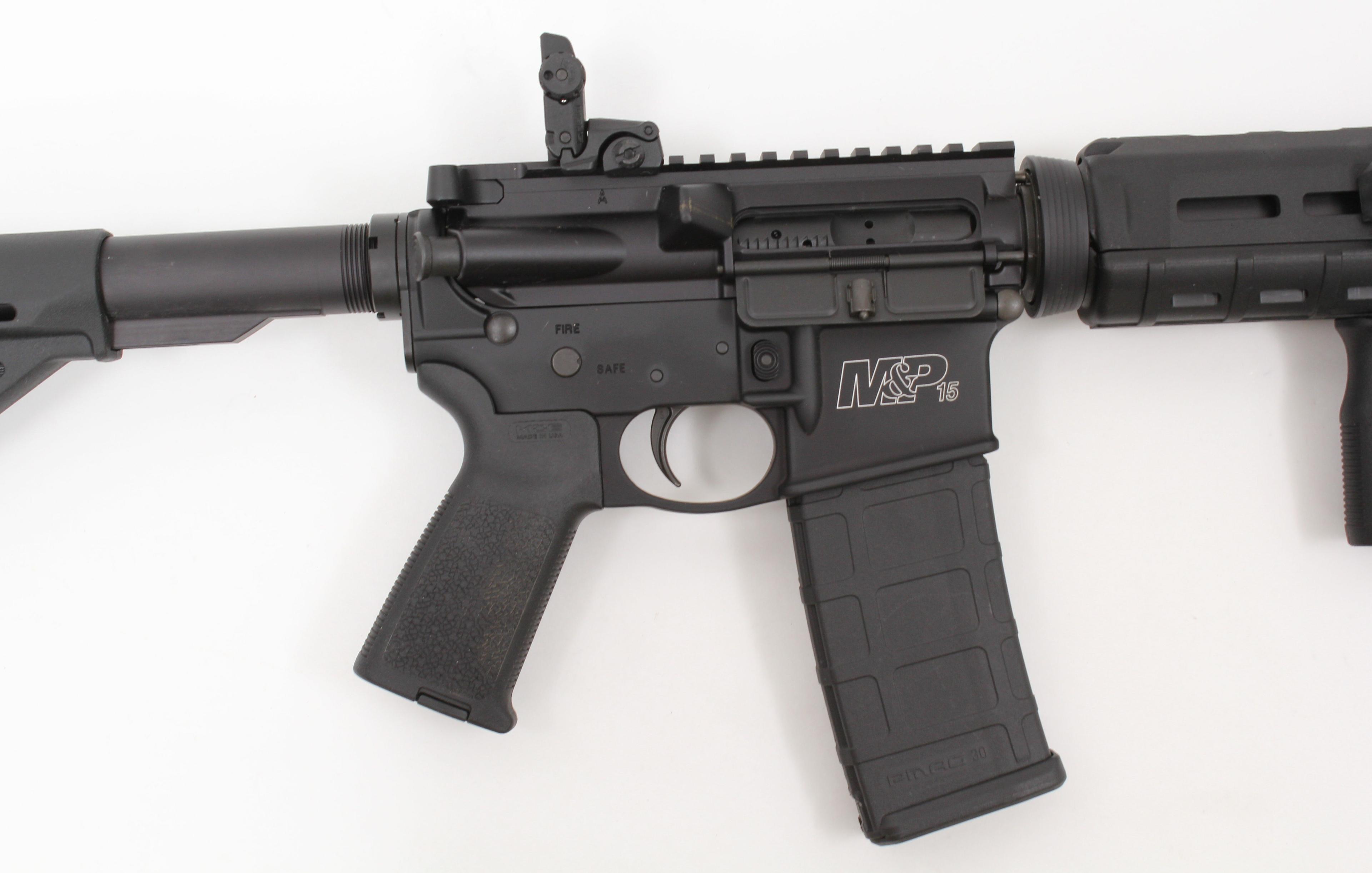 Smith & Wesson, M&P-15 Sport II, 5.56 Nato, s/n TH58495, carbine, brl length 16", excellent cond.