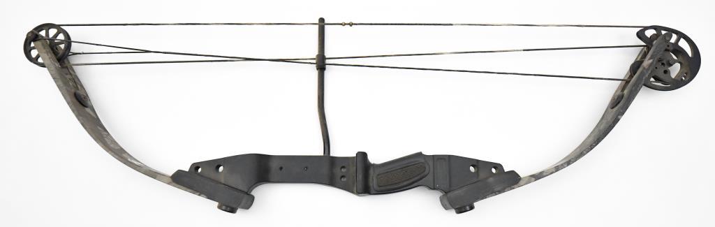 Buck Spike compound bow draw 25, weight 45,