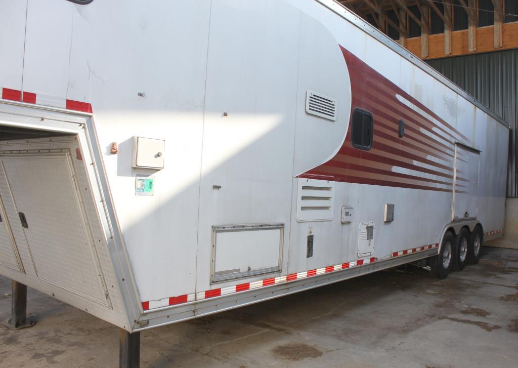 2008 H&H 40' Race Hauler aluminum gooseneck