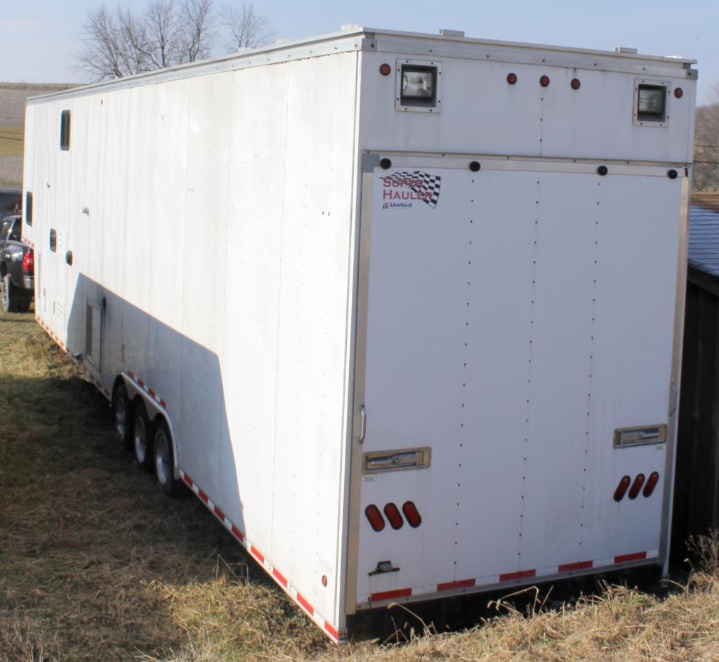 2008 United 48' Super Hauler Stacking Race Hauler,