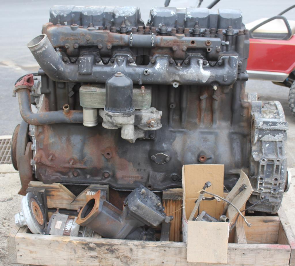 2002 Mack model E7-427 engine, s/n 2M1573