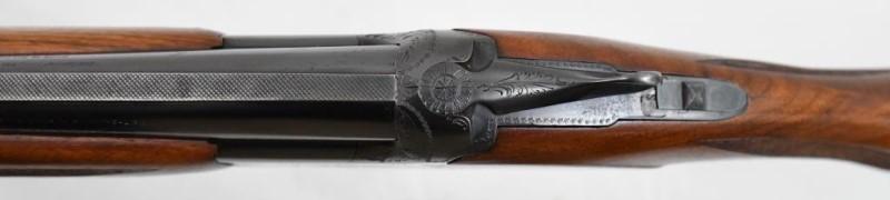 Browning, Superposed, 12 ga, s/n 75822, shotgun, brl length 26.5", good plus condition, over/under b