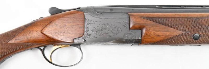 Browning, Superposed, 12 ga, s/n 75822, shotgun, brl length 26.5", good plus condition, over/under b