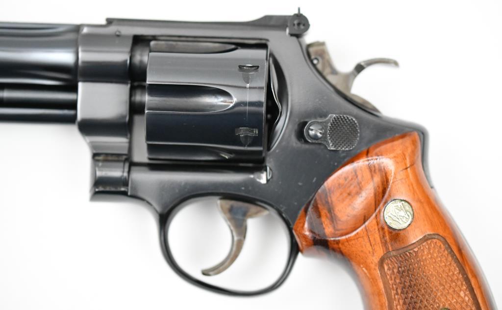 Smith & Wesson Model 27-2 .357 Mag revolver