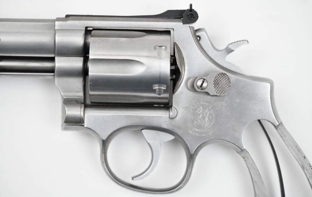 Smith & Wesson Model 686 .357 Magnum revolver