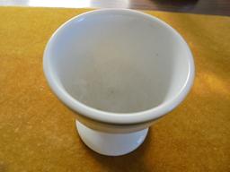 OLD NORTH WESTERN RAILROAD DINING CAR "EGG CUP"-QUITE NICE