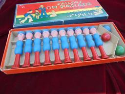 1920'S "SAILORS ON PARADE" TEN PINS GAME IN BOX-GREAT GRAPHICS AND ALMOST LOOKS NEVER USED