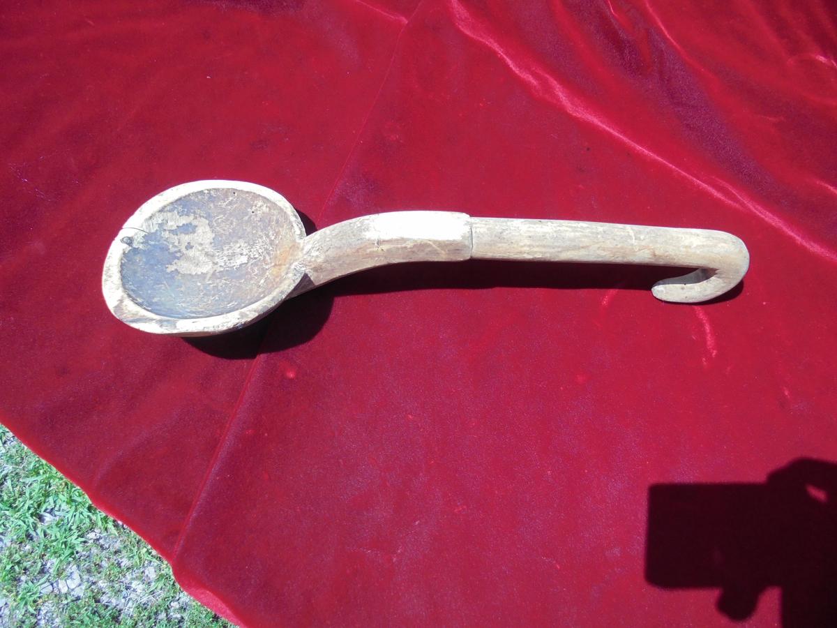 WONDERFUL PRIMITIVE WOODEN LADLE-LOOKS CARVED