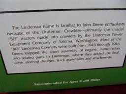 TOY JOHN DEERE "LINDEMAN CRAWLER" STILL IN BOX- 1/16 SCALE