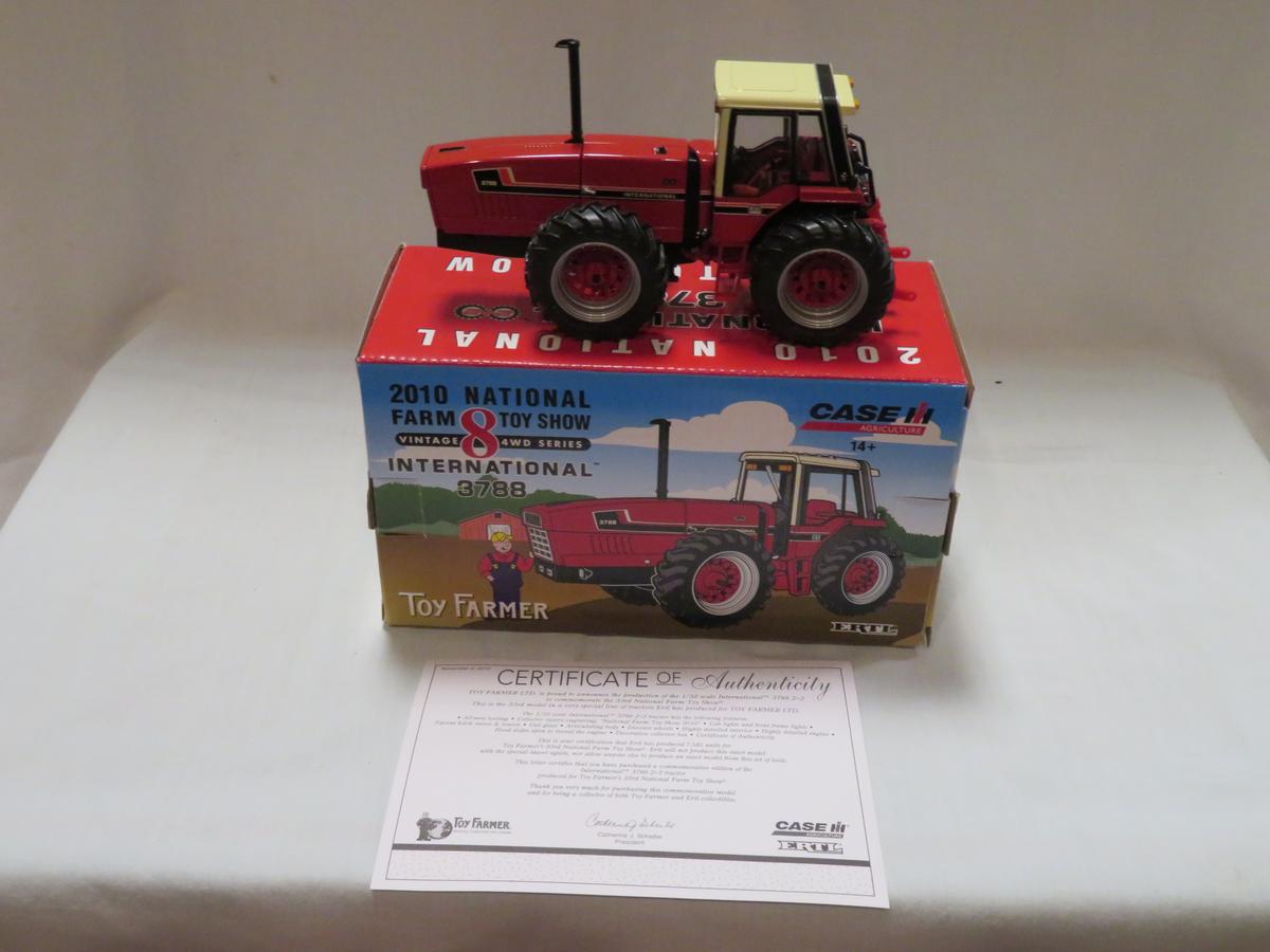 INTERNATIONAL 3788 -- NATIONAL FARM TOY SHOW TRACTOR