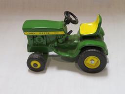 JOHN DEERE 140 LAWN & GARDEN TRACTOR