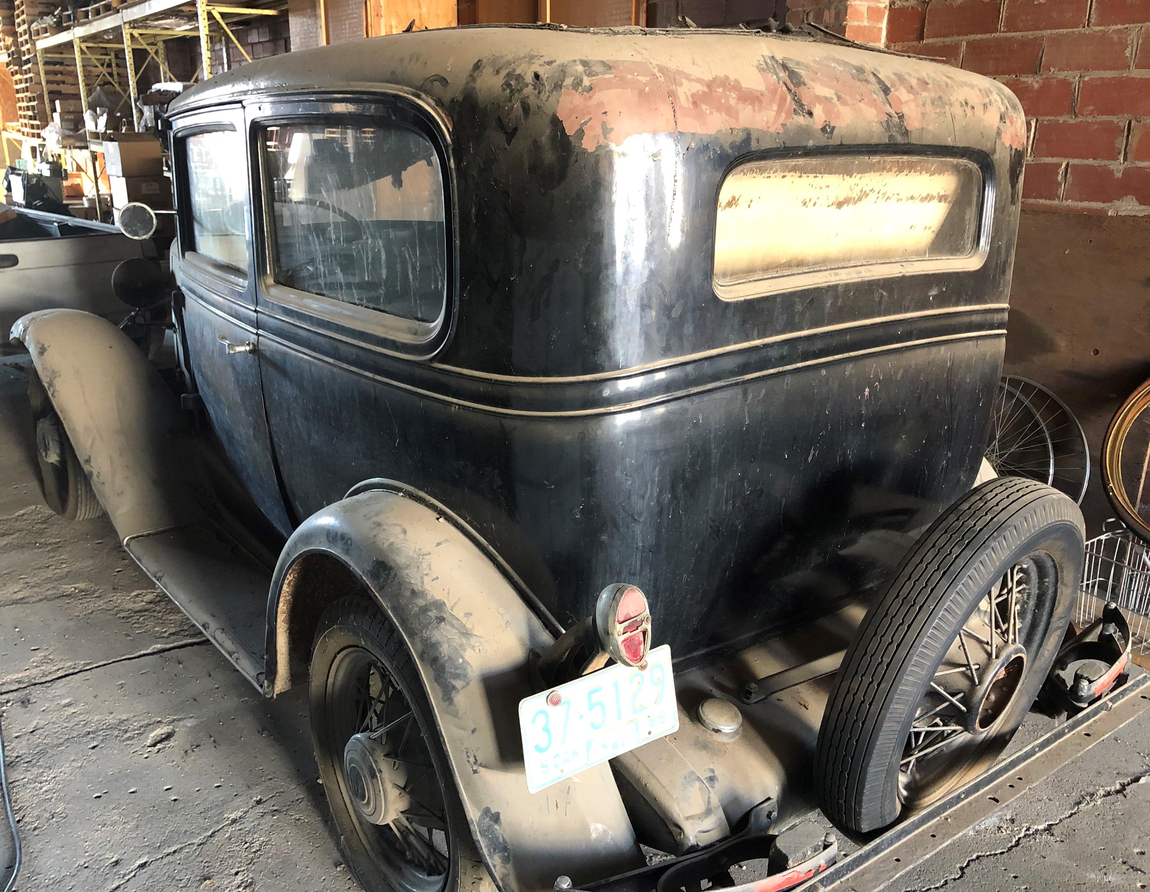 1931 CHEVROLET 2 DOOR SEDAN