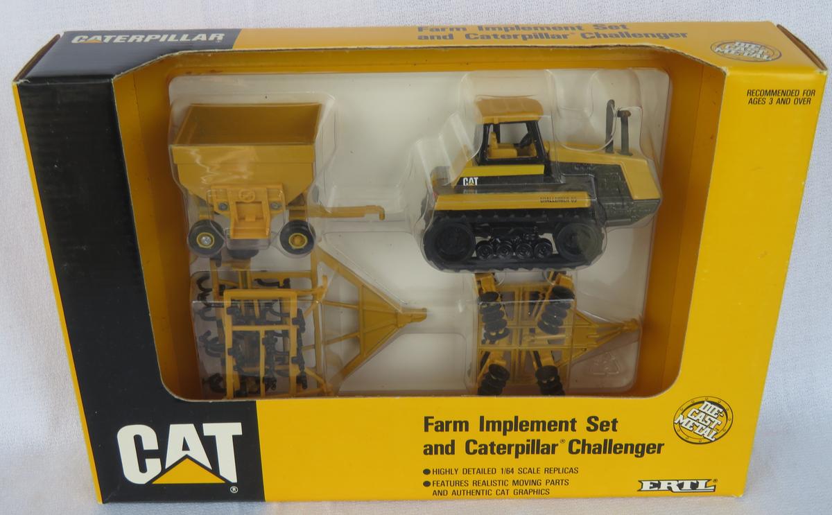 CATERPILLAR CHALLENGER FARM SET -- 1/64 SCALE