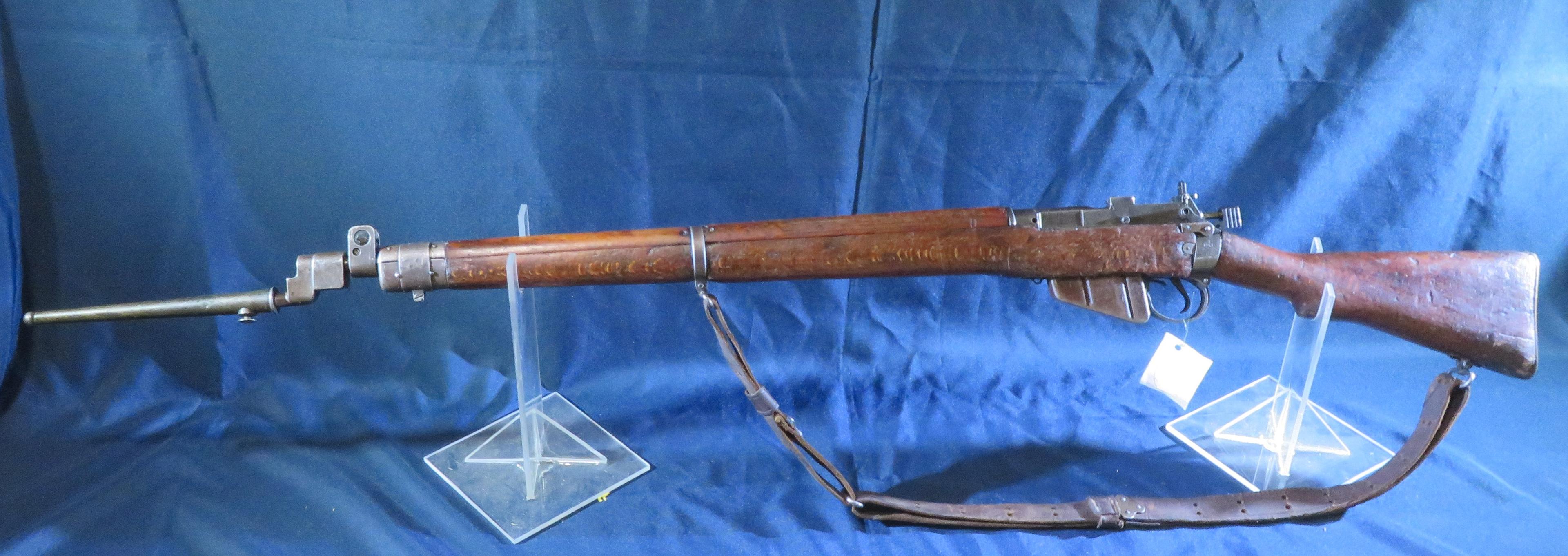 British Lee Enfield Rifle .303 British w/ Bayonet