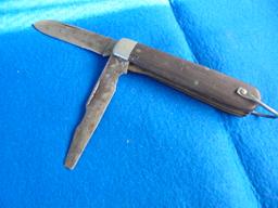 OLD "ULSTER" TWO BLADE POCKET KNIFE