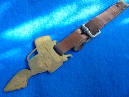 VINTAGE "ROUND UP SADDLE" ADVERTISING WATCH FOB-QUITE NICE