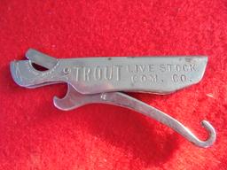 OLD ADVERTISING BOTTLE OPENER-CIGAR NIPPER-UNION STOCK YARDS CHICAGO