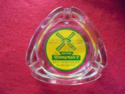 OLD ADVERTISING GLASS ASH TRAY "DUTCH YOUNGMAN'S" DRIVE IN RESTAURANT