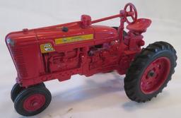 Farmall Super M-TA -- 1/16 Scale