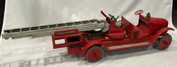 1920's BUDDY L "AERIAL TRACK" LADDER FIRE TRUCK