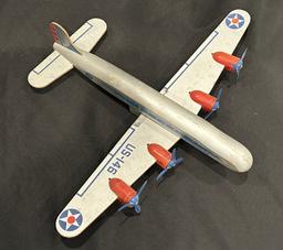 SUPERIOR STREAMLINER WOODEN AIRPLANE WITH FOLDABLE WINGS -- WW2 ERA