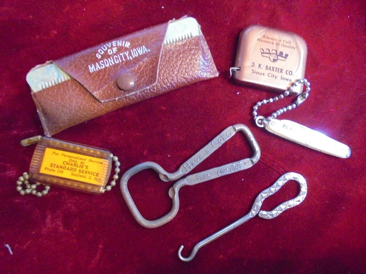 MIXED LOT OF SMALL ADVERTISING ITEMS-POCKET TAPE W/FORD LOGO--SHOE HOOK, ETC