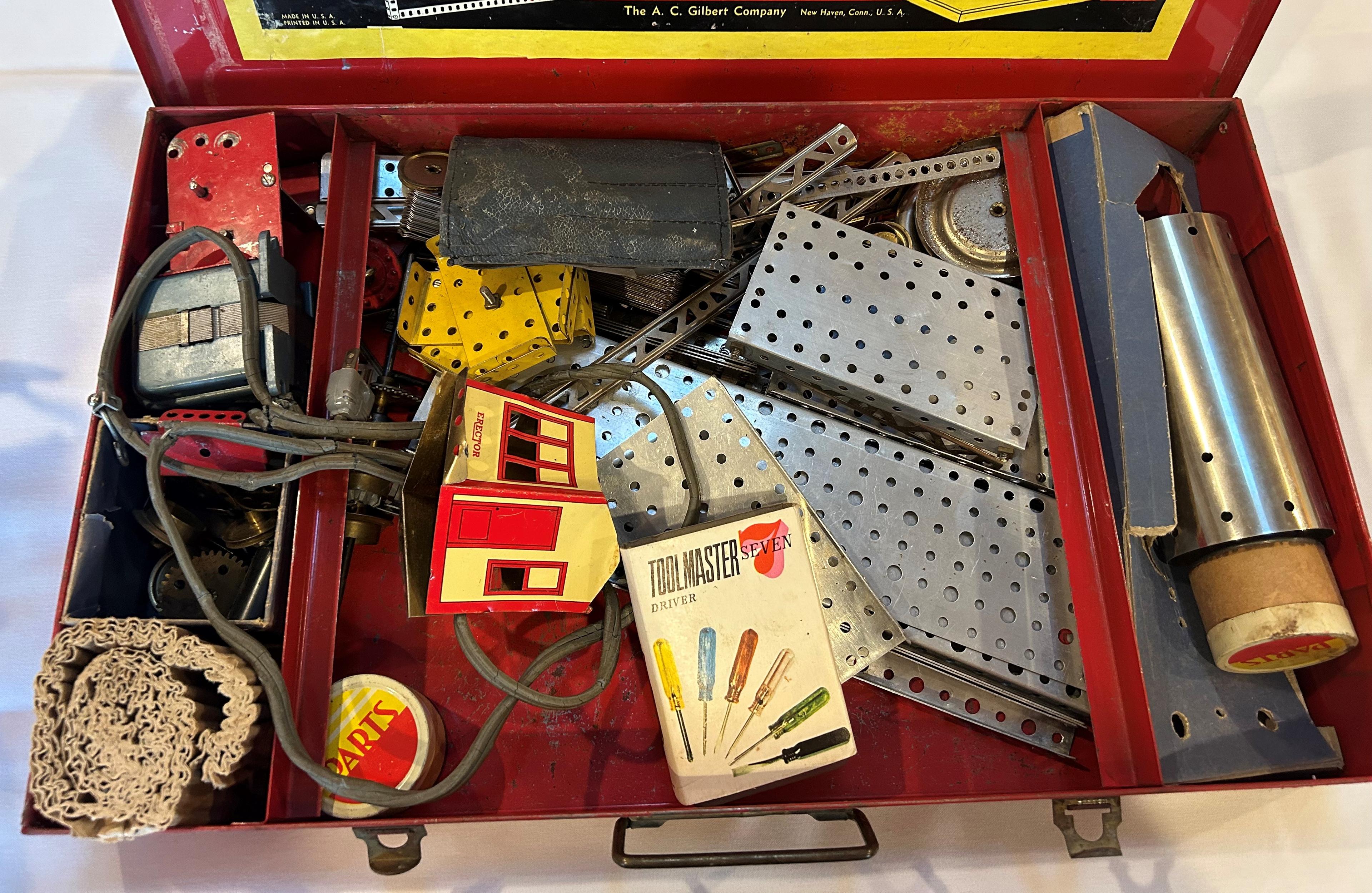 VINTAGE ERECTOR SET