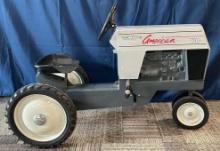 WHITE AMERICAN 60 PEDAL TRACTOR