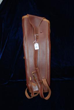 Vintage Bear Leather Quiver w/ front pouch